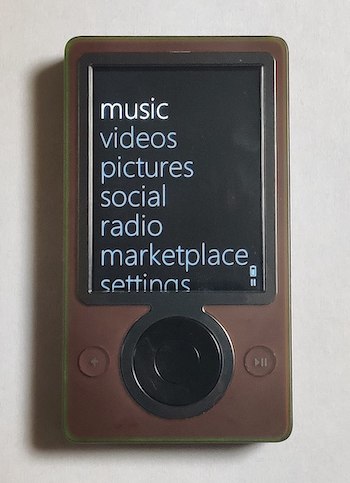 image of a Microsoft Zune By BulbousSum - Own work, CC BY-SA 4.0, https://commons.wikimedia.org/w/index.php?curid=120341960